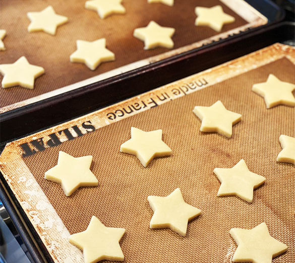 Image For Crispy Sugar Cookie Stars 